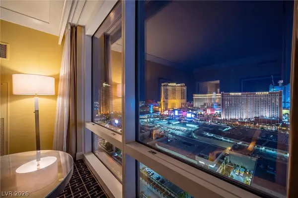 2000 N Fashion Show Drive #3202, Las Vegas, NV 89109