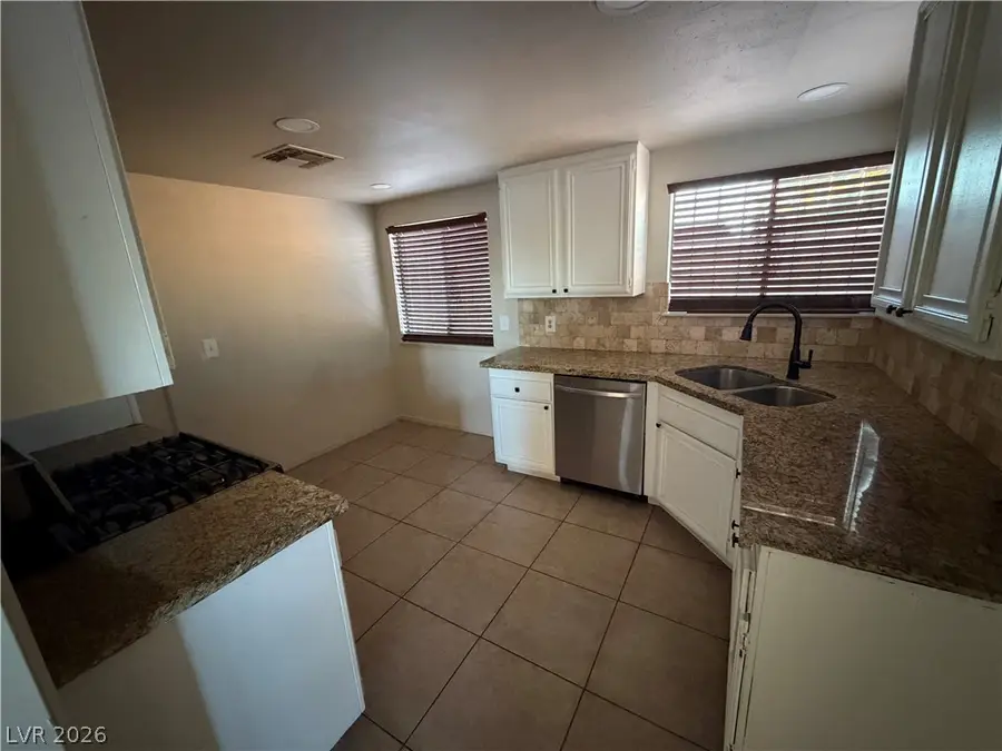 4798 Walteta, Las Vegas, NV 89119 - #2