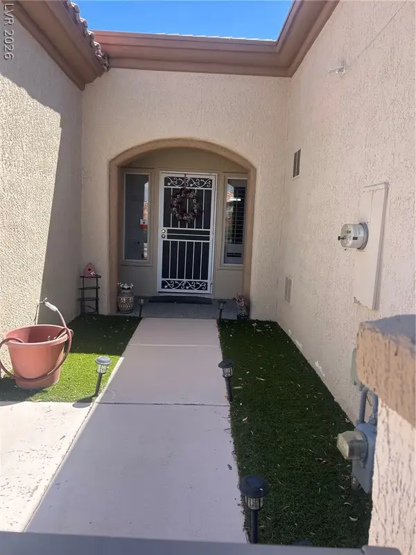 11049 Clear Meadows Drive, Las Vegas, NV 89134