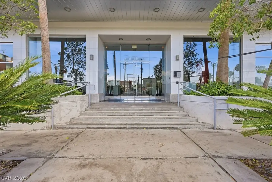 900 S Las Vegas Boulevard #702, Las Vegas, NV 89101 - #3