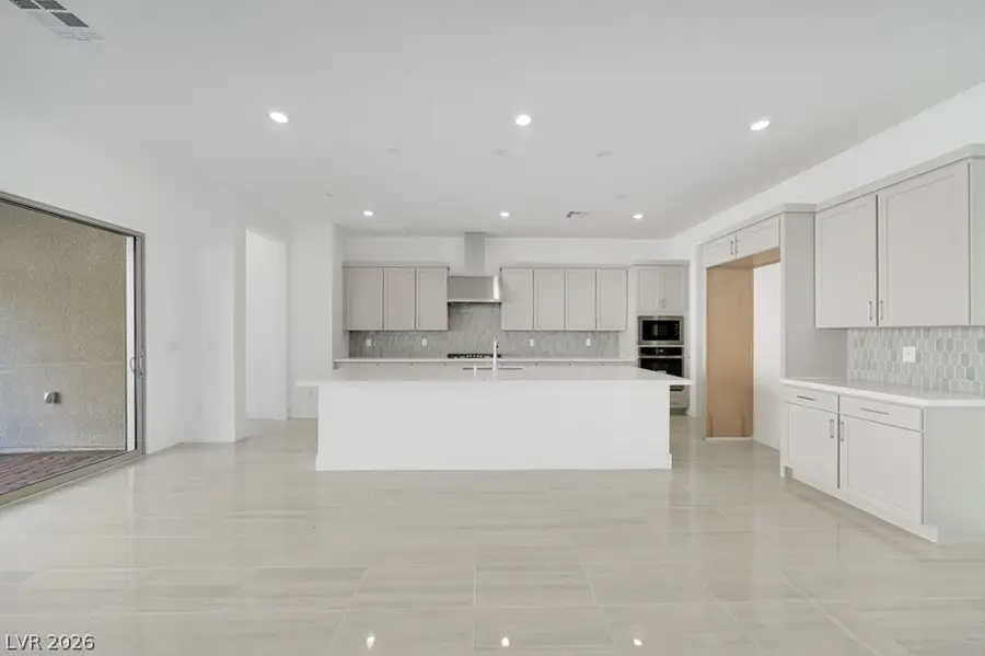 370 Tigullio Avenue, Henderson, NV 89011 - #2
