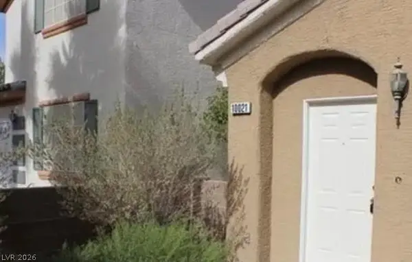 10021 Via Toro Avenue, Las Vegas, NV 89117