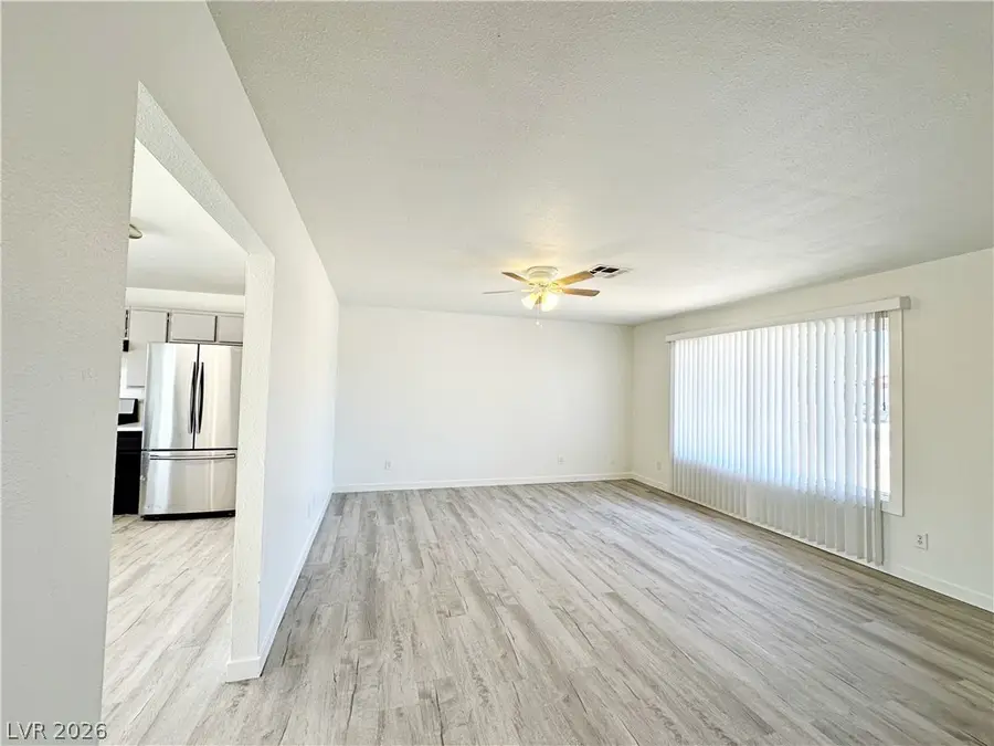 2501 Oak Glen Way, Las Vegas, NV 89115 - #3