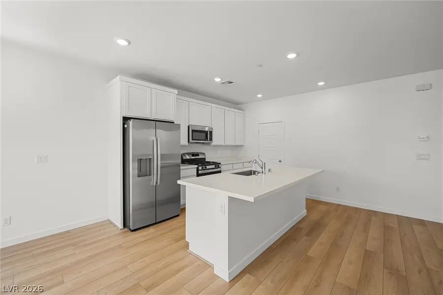 8142 Gusty Brook Street, Las Vegas, NV 89113 - #3