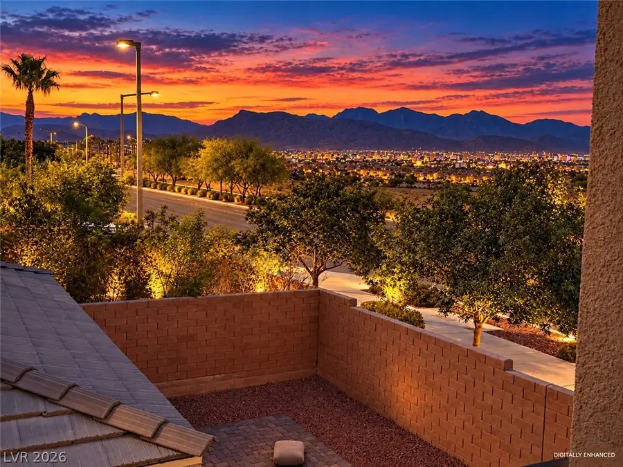 10676 Glowing Dawn Avenue, Las Vegas, NV 89135 - #2