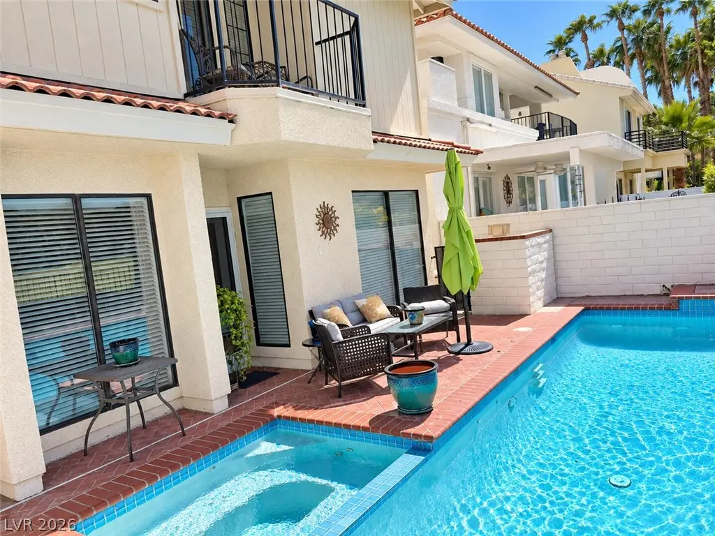 2823 Queens Courtyard Drive, Las Vegas, NV 89109 - #1