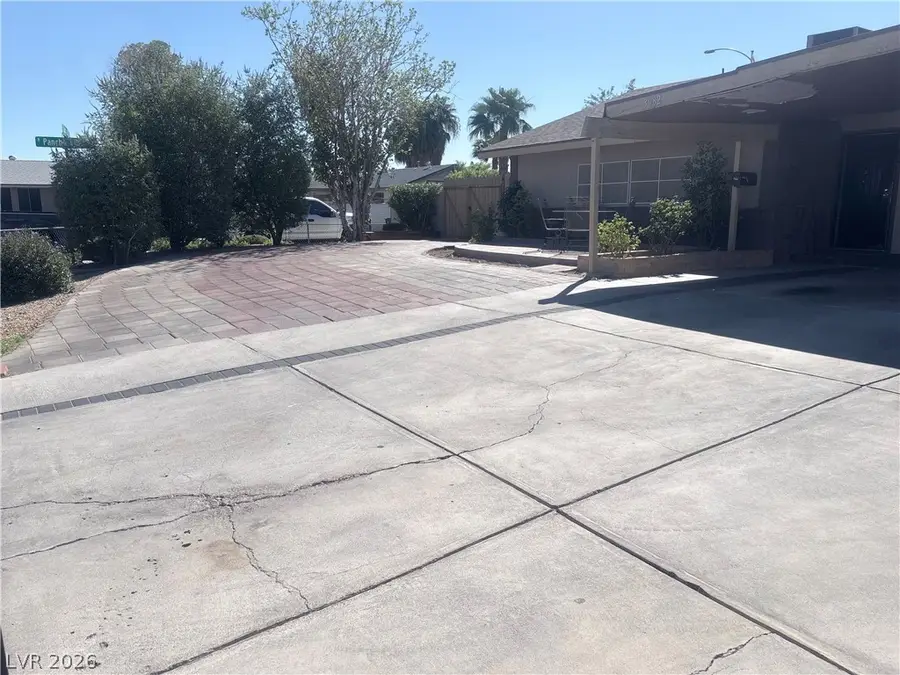3982 Saguaro Lane, Las Vegas, NV 89110 - #3