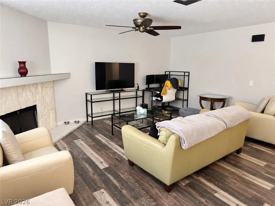 905 Rockview Drive #202, Las Vegas, NV 89128 - #2
