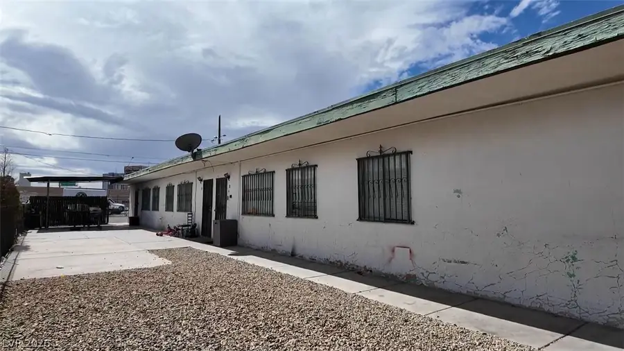 705 Morgan Avenue, Las Vegas, NV 89106 - #3