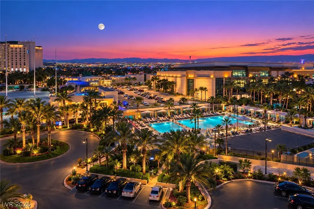 145 E Harmon Avenue #404, Las Vegas, NV 89109 - #1