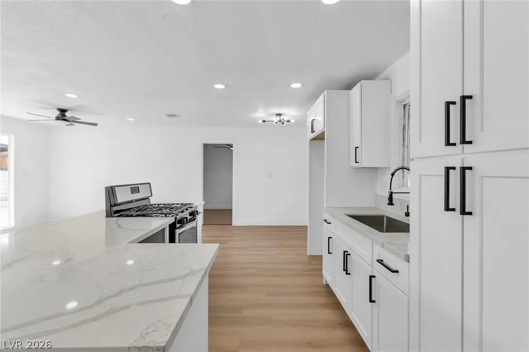1115 Arrowhead Avenue, Las Vegas, NV 89106 - #1