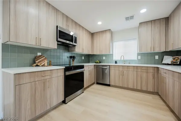 1909 Griffith Avenue, Las Vegas, NV 89104