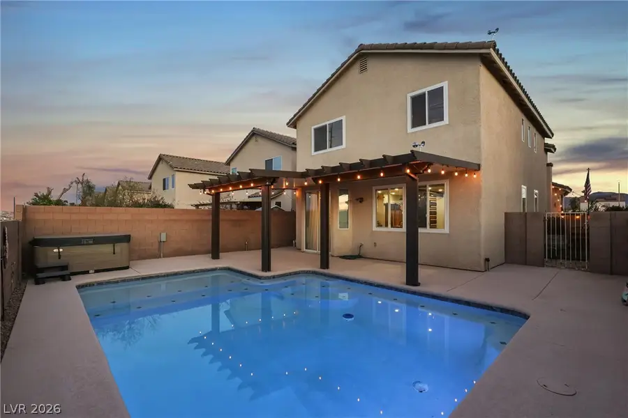 7066 Shimmering Avenue, Henderson, NV 89011 - #3