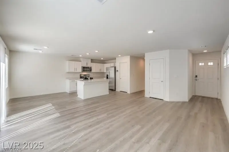 3532 Via Lucca Avenue, Las Vegas, NV 89141 - #3
