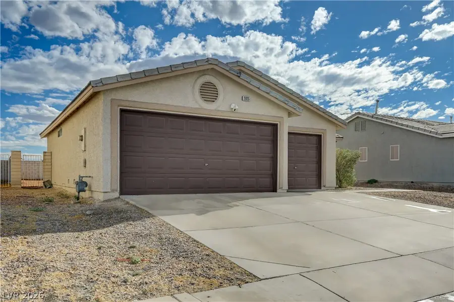 2025 Hollow Oak Avenue, North Las Vegas, NV 89031 - #2