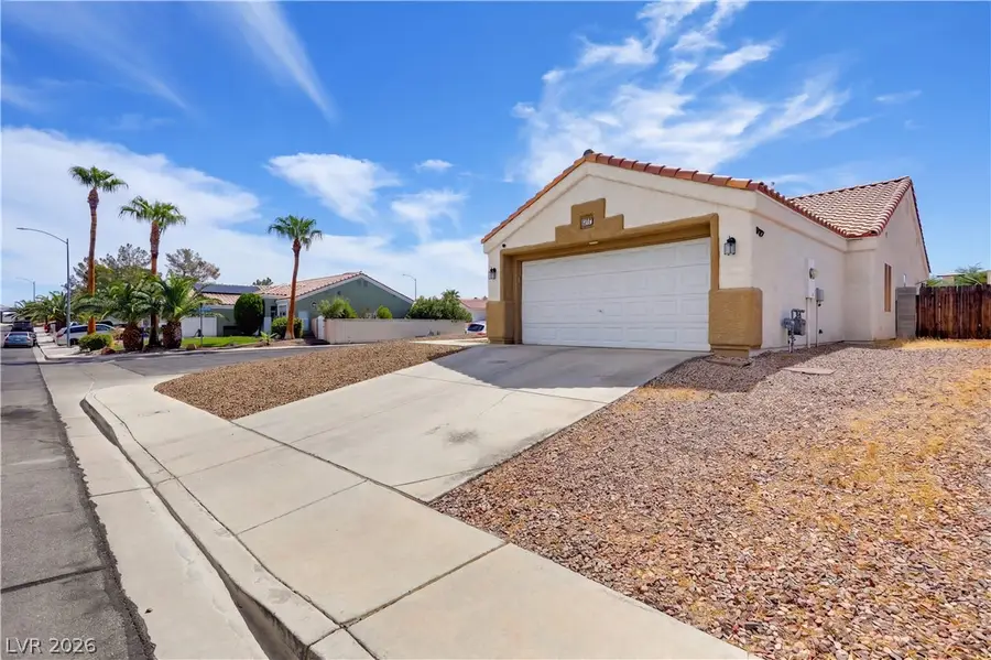 3211 Panamint Court, North Las Vegas, NV 89032 - #3