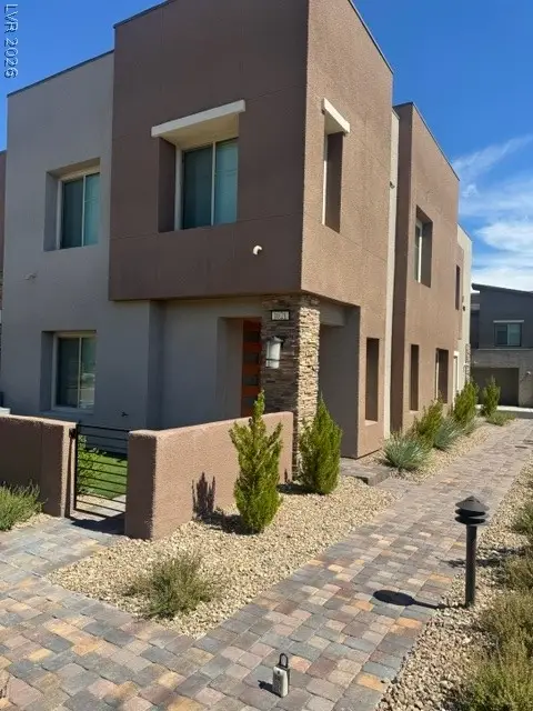 600 N Carriage Hill Drive #1021, Las Vegas, NV 89138