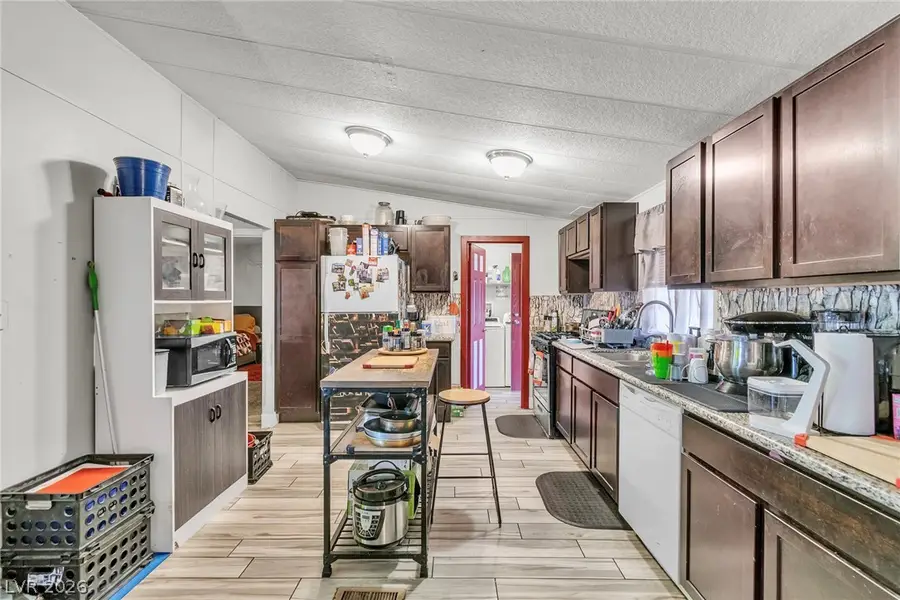 3659 Death Valley Drive, Las Vegas, NV 89122 - #3