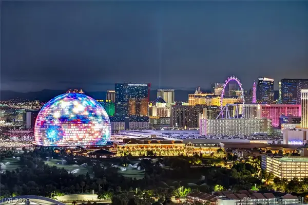 2877 Paradise Road #3302, Las Vegas, NV 89109