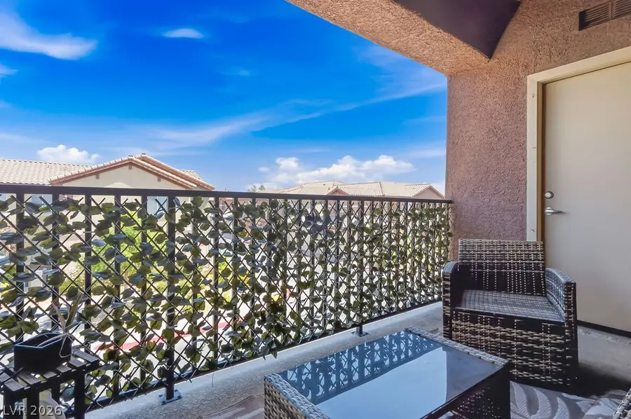 8324 W Charleston Boulevard #2011, Las Vegas, NV 89117 - #2