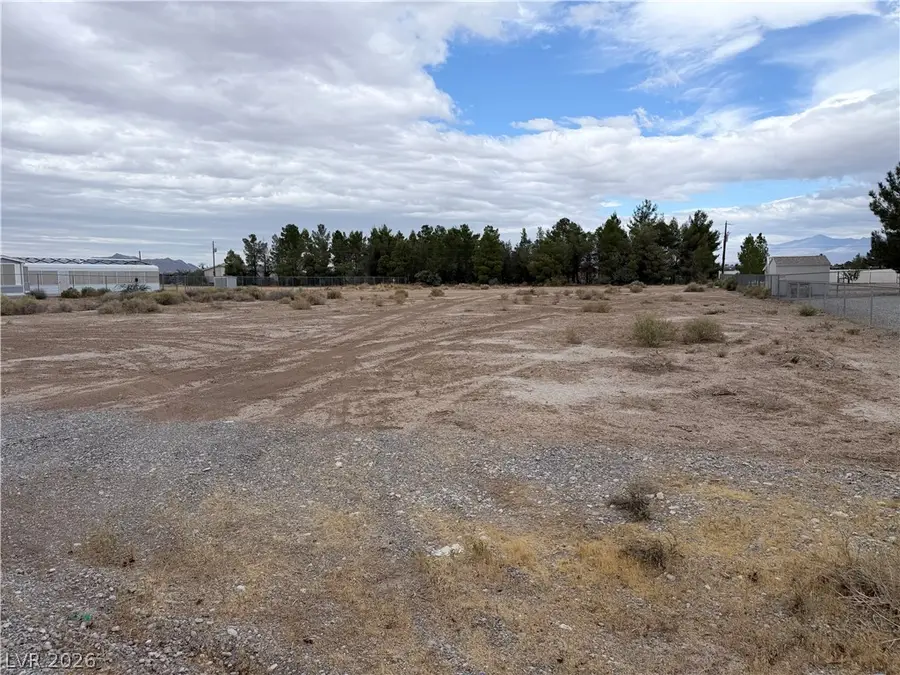 450 Hallsway Street, Pahrump, NV 89048 - #3