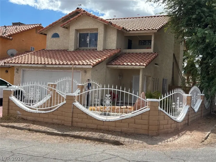 4005 E Philadelphia Avenue, Las Vegas, NV 89104 - #2
