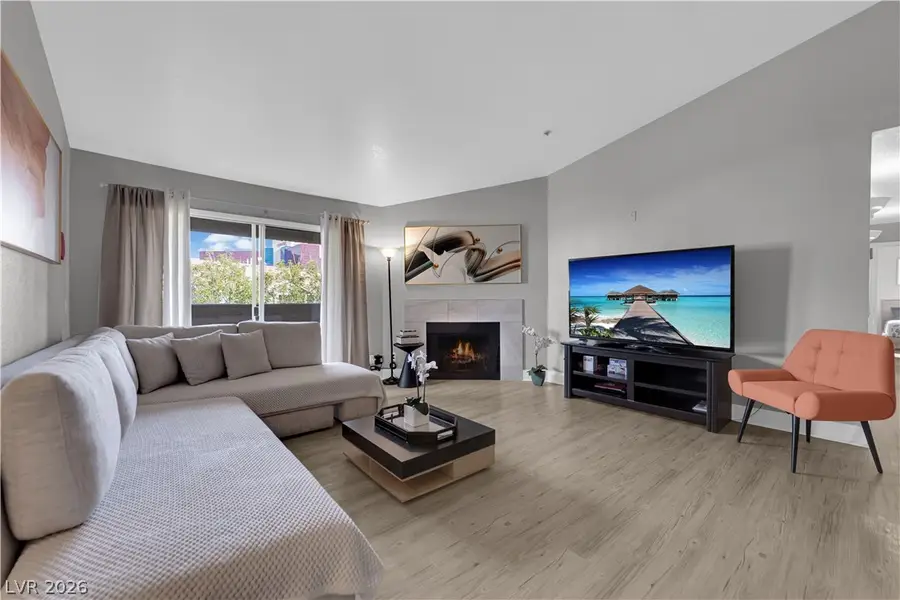 4200 S Valley View Boulevard #3001, Las Vegas, NV 89103 - #3