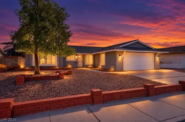 4284 Annie Oakley Drive, Las Vegas, NV 89121 - #3