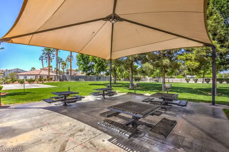 3318 N Decatur Boulevard #2142, Las Vegas, NV 89130 - #2