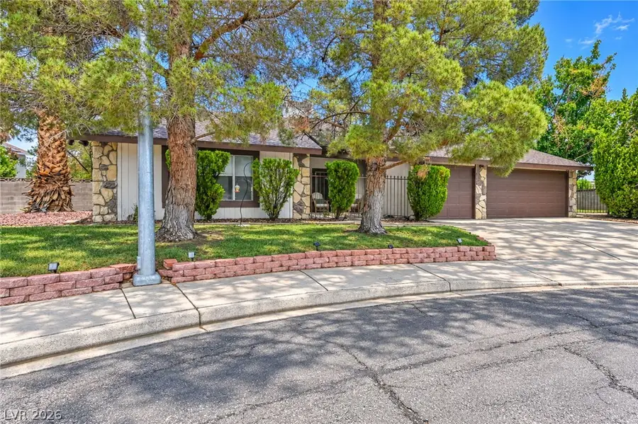 3188 Moonflower Drive, Las Vegas, NV 89146 - #3