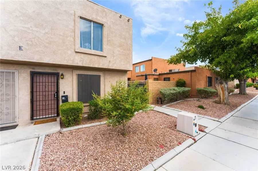 6285 W Washington Avenue, Las Vegas, NV 89107 - #2
