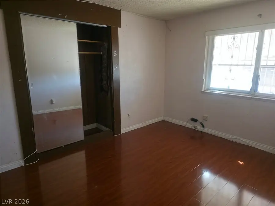 1684 Gateway Avenue, Las Vegas, NV 89104 - #3