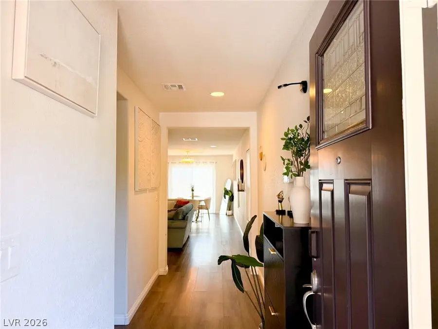 9205 Valley Betica Avenue, Las Vegas, NV 89148 - #2