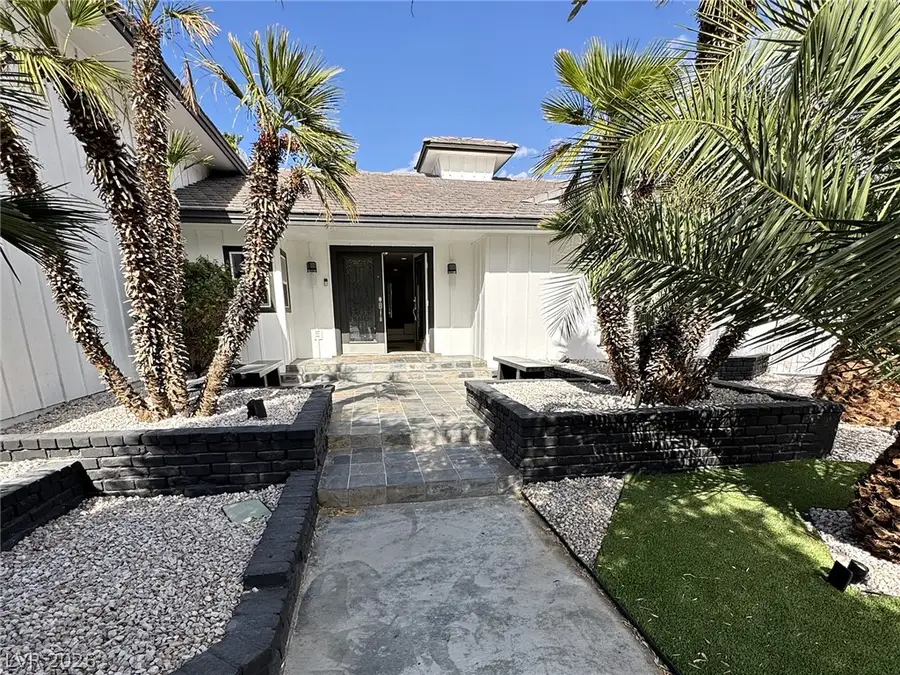 2682 Topaz Square, Las Vegas, NV 89121 - #2