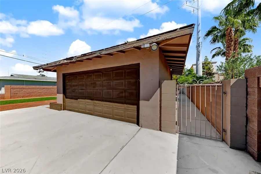 229 Shadow Lane, Las Vegas, NV 89106 - #2