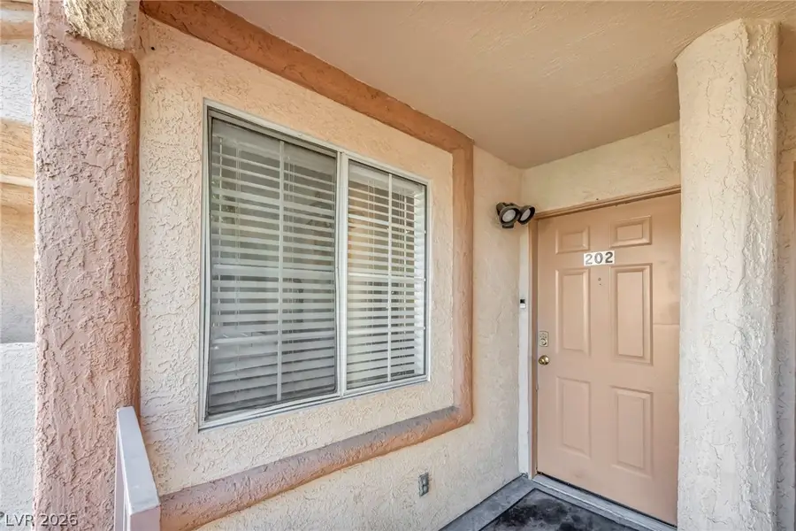 1600 N Torrey Pines Drive #202, Las Vegas, NV 89108 - #2
