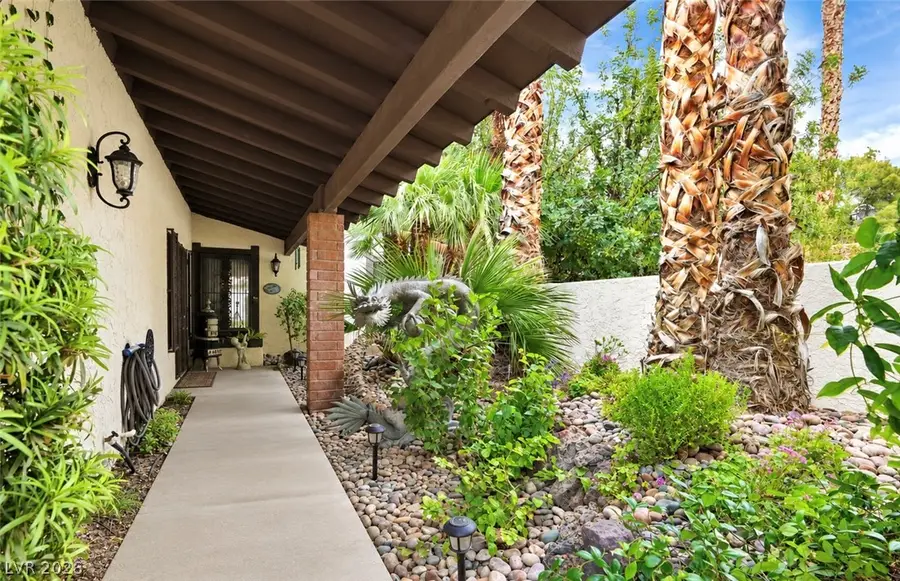 3016 Calle De Laredo, Las Vegas, NV 89102 - #2