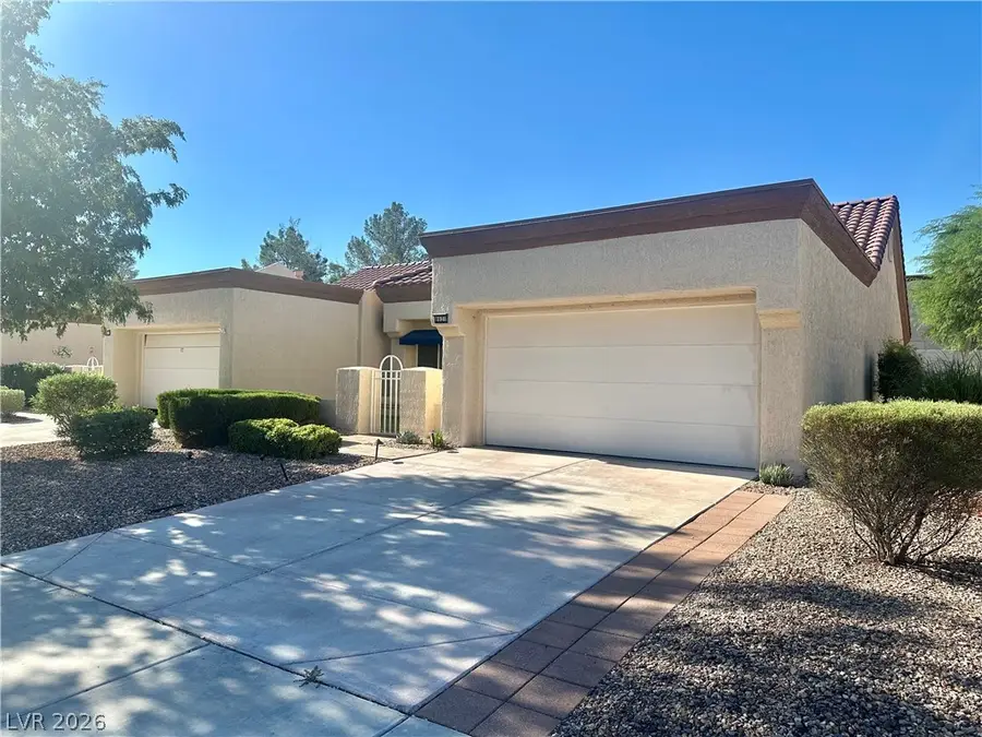 8621 Prairie Hill Drive, Las Vegas, NV 89134 - #2