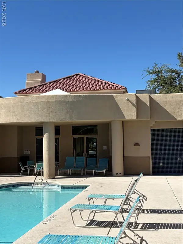 1901 Rio Canyon Court #202, Las Vegas, NV 89128