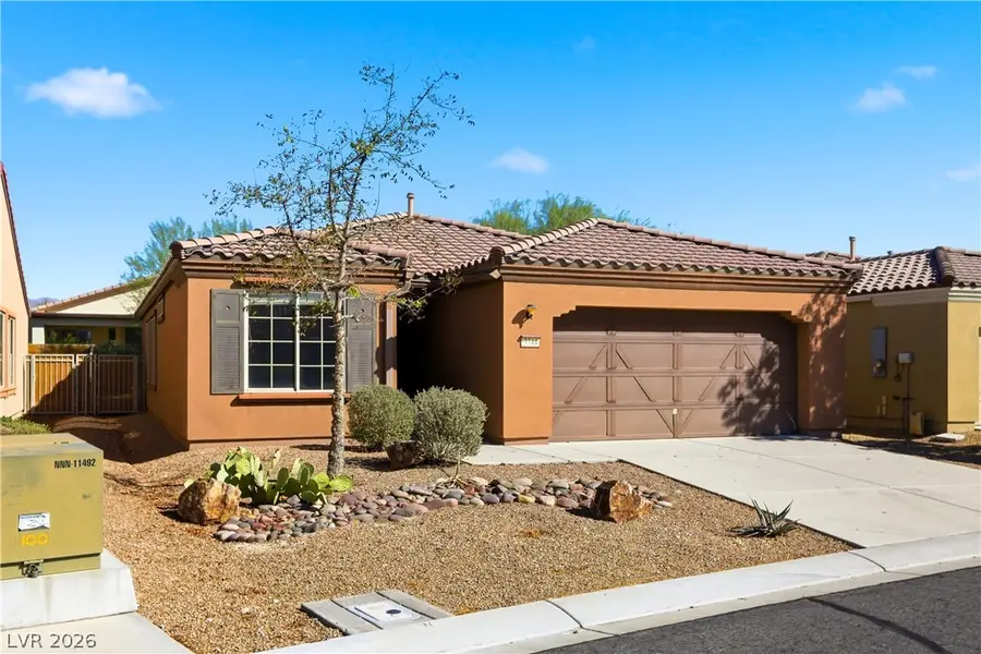 3744 Garnet Heights Avenue, North Las Vegas, NV 89081 - #3
