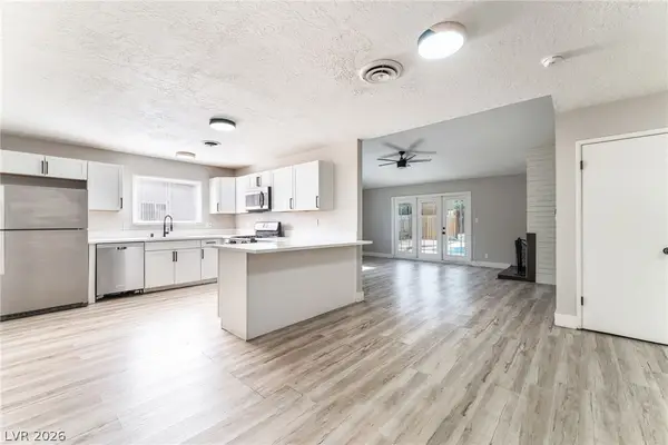 2129 N Michael Way, Las Vegas, NV 89108