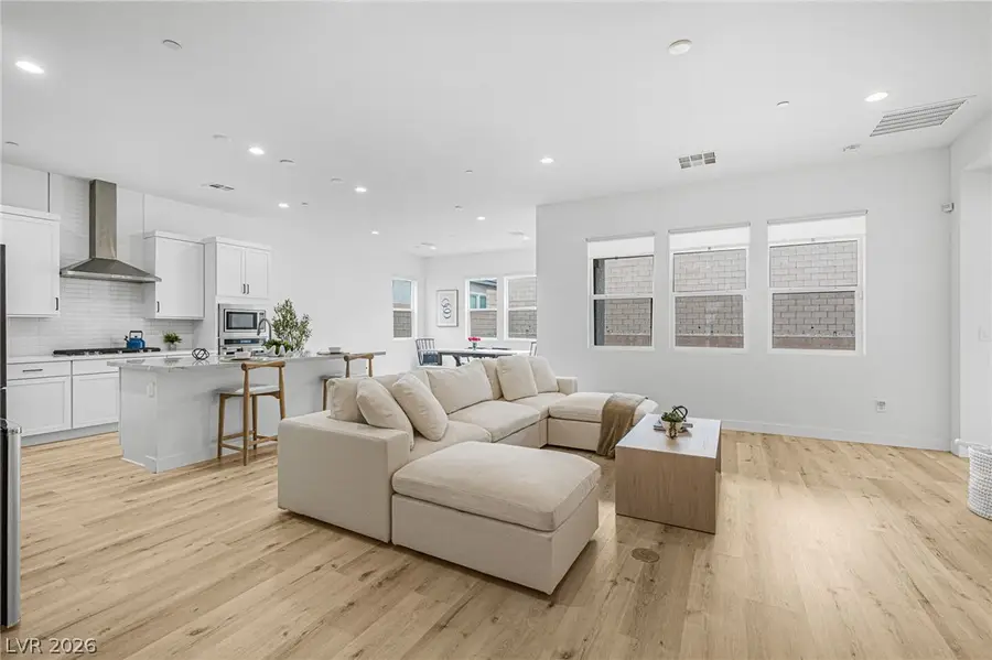 8935 Cassia Winds Street, Las Vegas, NV 89166 - #3