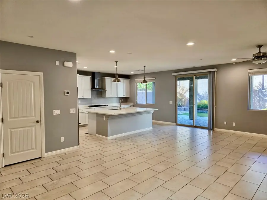 2926 Tremont Avenue, Henderson, NV 89052 - #2