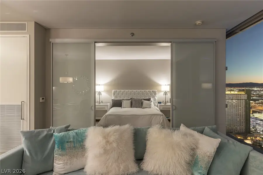3722 Las Vegas Boulevard #3107, Las Vegas, NV 89158 - #3