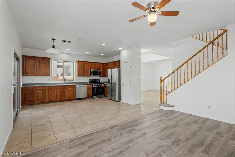 3554 Gloucester Gate Street, Las Vegas, NV 89122 - #2