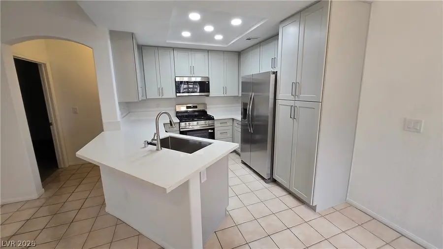 3320 S Fort Apache Road #128, Las Vegas, NV 89117 - #3