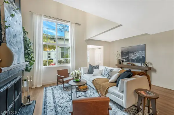 2471 Old Forge Lane #105, Las Vegas, NV 89121