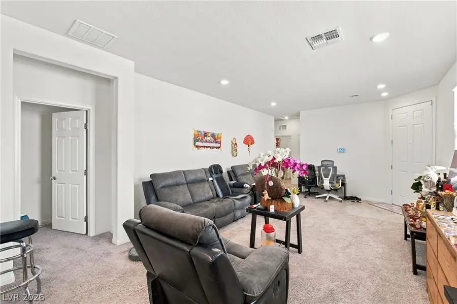8768 Sand Verbena Avenue, Las Vegas, NV 89117 - #3