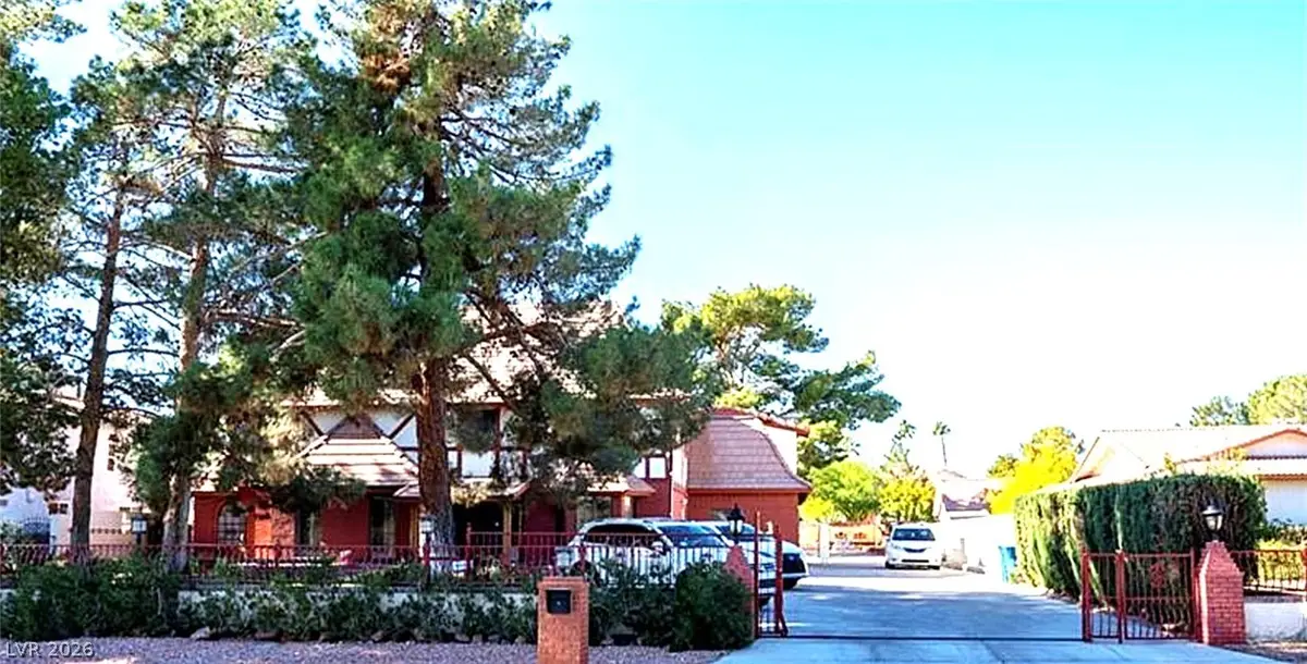 3265 Rosanna Street, Las Vegas, NV 89117 - #1