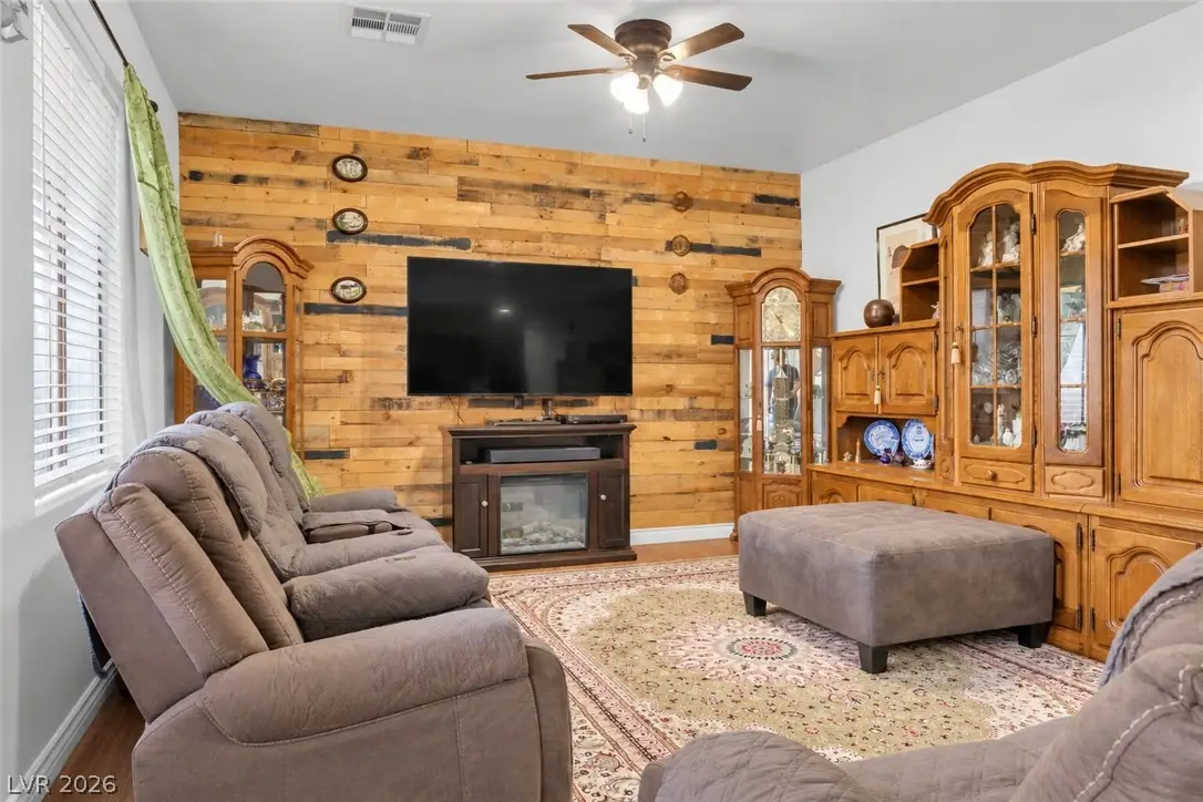 113 Peak Villa Avenue, North Las Vegas, NV 89031 - #1